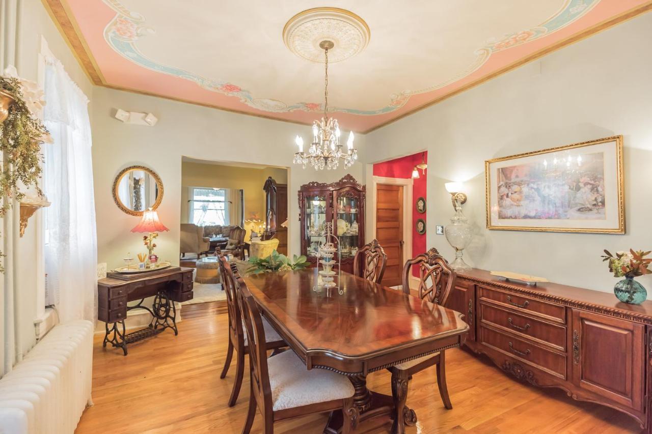 The Inn On Holly B&B Pitman エクステリア 写真